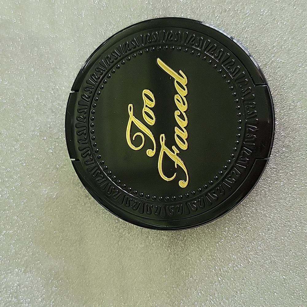 Too Faced Matte Bronzer